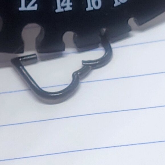 16g Titanium Black Heart 3/8 Hinged Hoop Seamless Ring B2640 - Picture 5 of 5